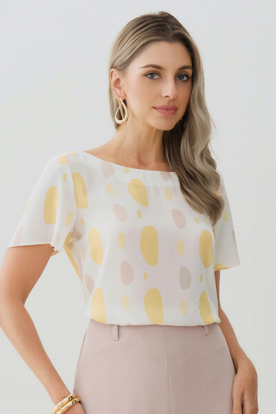 Foto Blusa Abstrata Decote Canoa