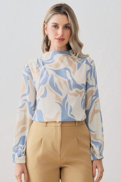 Foto Blusa Assimétrica Abstrata Manga Longa Punho Double Gola Careca Baixa Ombro Direito Pregas Double