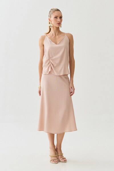 Foto Conjunto de Blusa de Alcinha Assimétrica Decote V Lateral Pregas e Saia Midi Godê