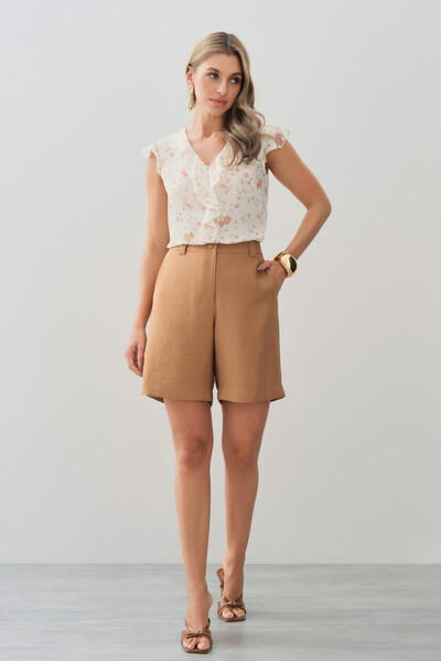 FotoRegata Floral Decote V Ombro Babados