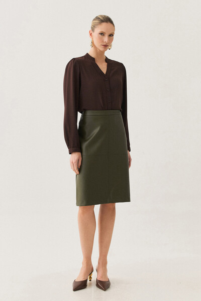 Foto Camisa Manga Longa Punho Gola Baixa Decote v