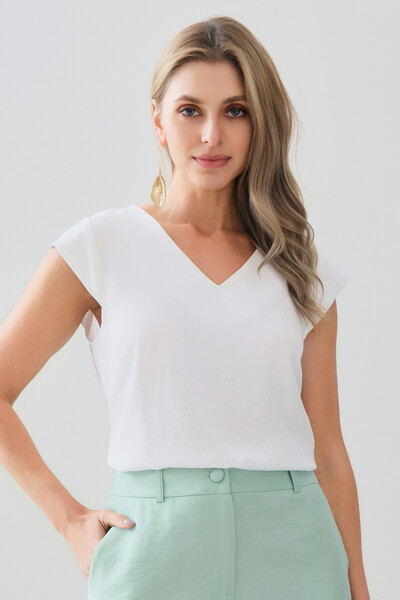 Foto Regata Decote V Ombro Cap