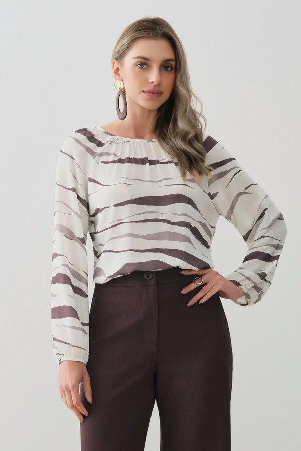 Blusa Zebra Abstrata Manga Longa Raglan Decote Franzido