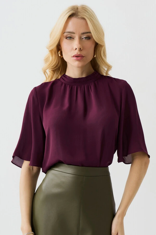 Blusa Manga Evasê Gola Baixa Pregas Triple Franzido