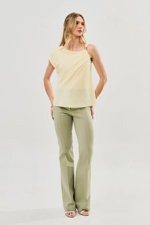 Blusa Assimétrica Alça Gold Pregas