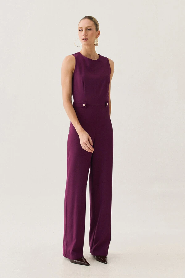 Macacão Regata de Alfaitaria Cintura Martingale Gold