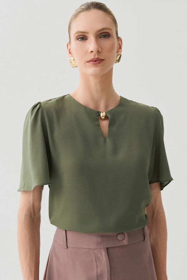 Blusa Manga Evasê Decote Vazado Gold