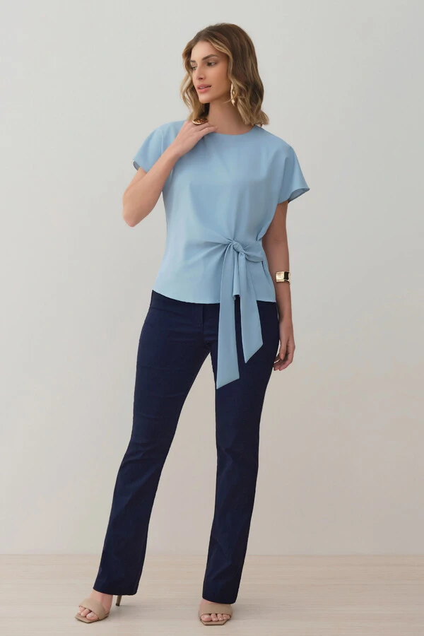 Blusa Manga Morcego Evasê Cinto Embutido