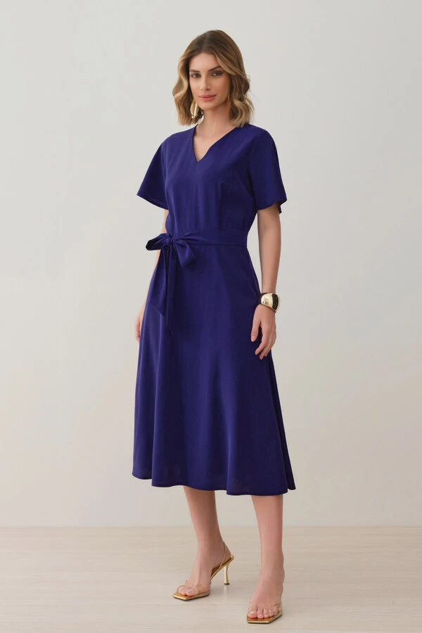 Vestido Midi Evasê Manga Abertura Decote V Cinto