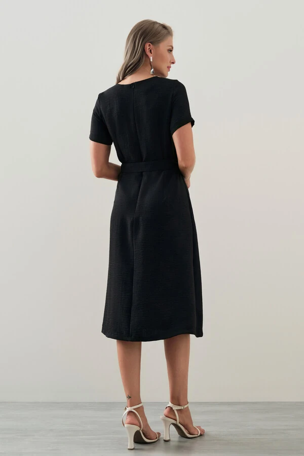 Vestido Midi Cinto Fivela Forrada