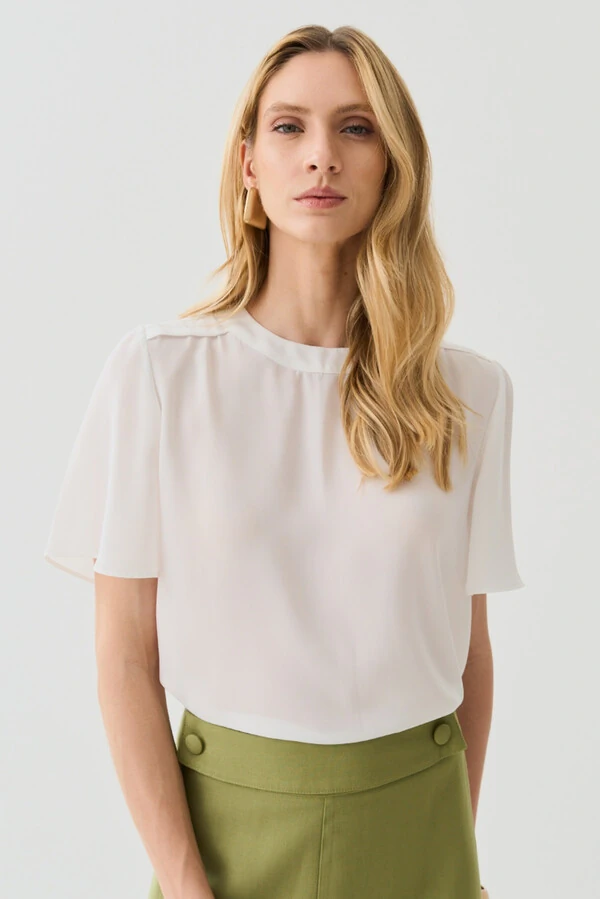 Blusa Decote Redondo Ombro Prega