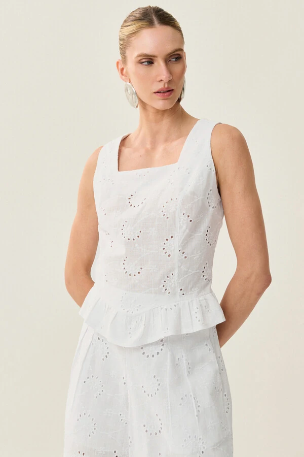 Conjunto de Laise de Algodão de Blusa regata Crop Decote Quadrado Babado e Shorts Pregas Double