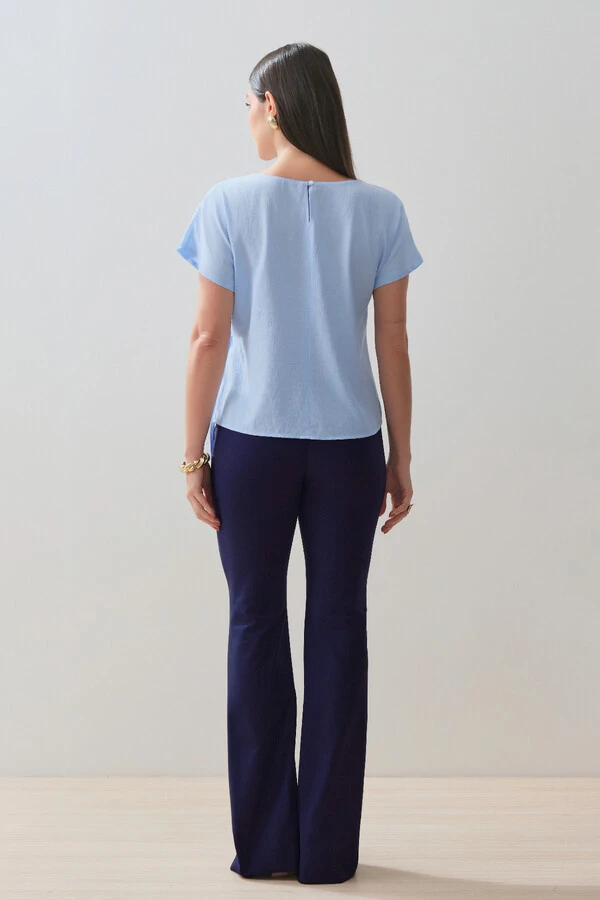 Blusa Manga Morcego Lateral Laço