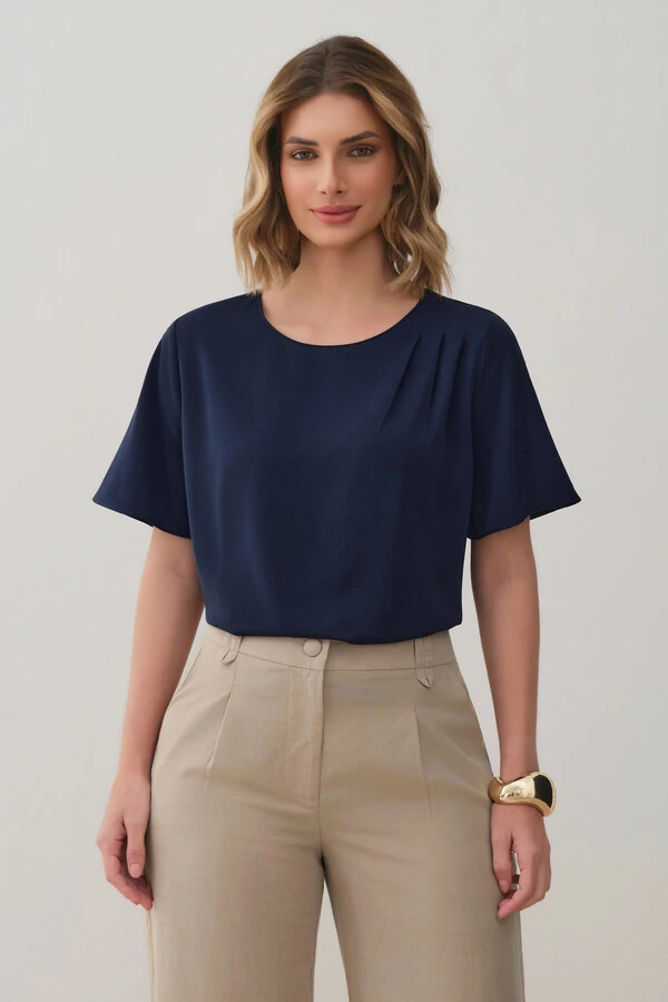 Blusa Assimétrica Pregas Ombro Esquerdo