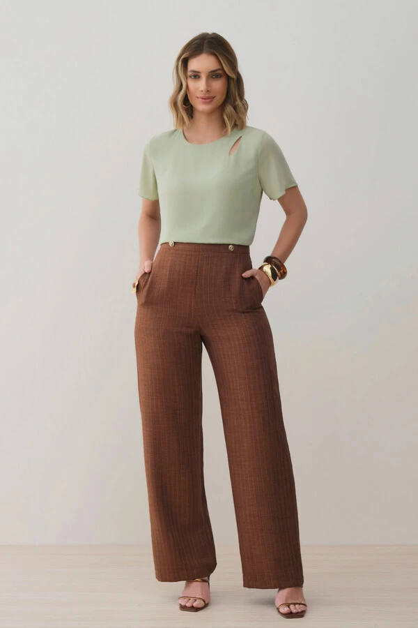 Blusa Assimétrica Dupla Ombro Cut Out