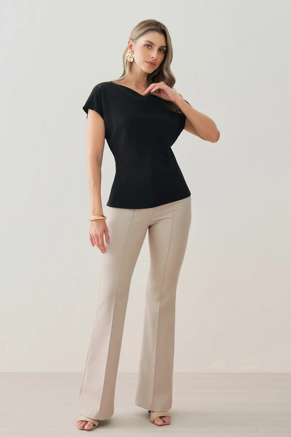 Blusa Manga Morcego Decote Drapeado