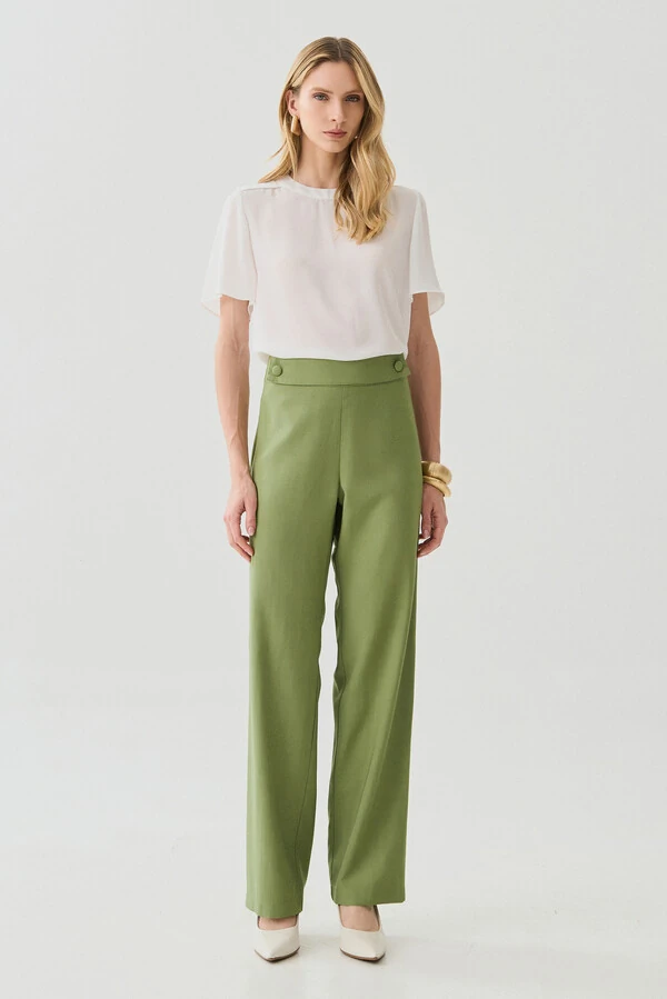 Blusa Manga Evasê Decote Redondo Ombro Prega