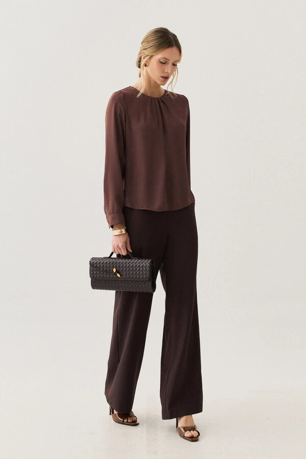 Blusa Manga Longa Punho Decote Pregas