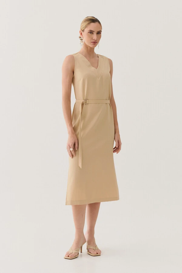 Vestido Midi Regata de Alfaiataria Decote V Recorte e Cinto Fivela