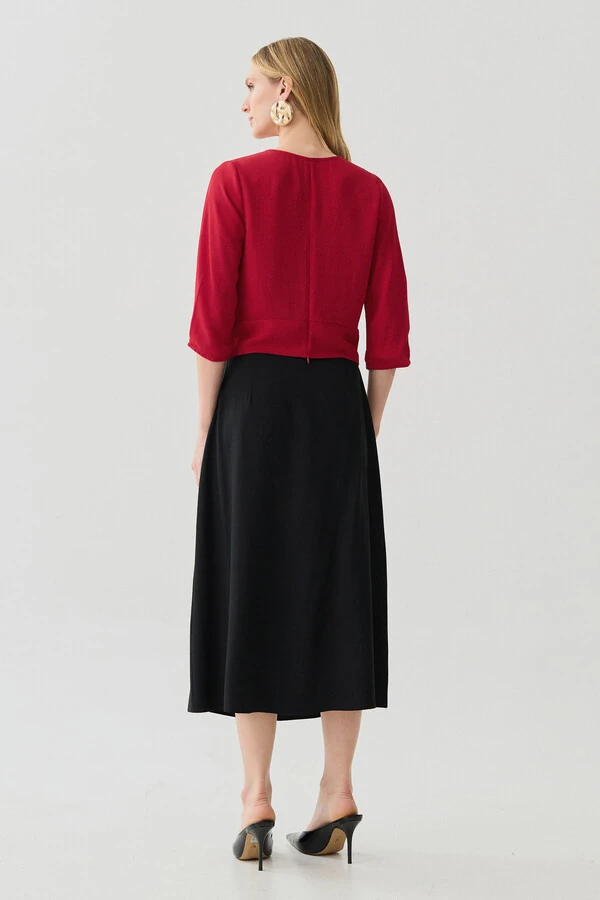 Blusa Crop Manga 3/4 Decote V Cintura Pregas Double