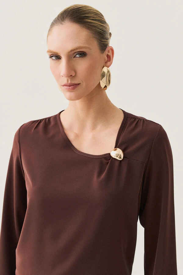 Blusa Decote V Assimétrico Gold