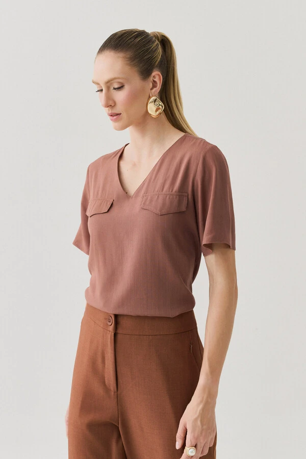 Blusa Decote V Abas