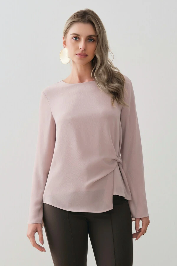 Blusa Dupla Assimétrica de Chiffon Yoryu Manga Longa Evasê Lateral Drapeada