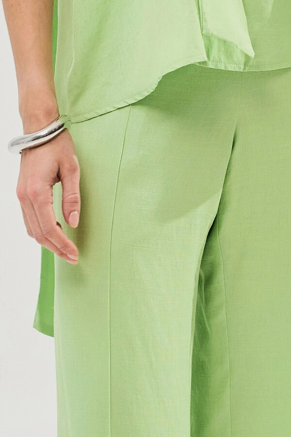 Conjunto de Blusa Regata Frente Única Faixa e Pantalona Nervura