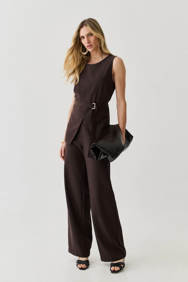 Conjunto de Colete Transpassado Cinto Gold e Calça Pantalona Slim