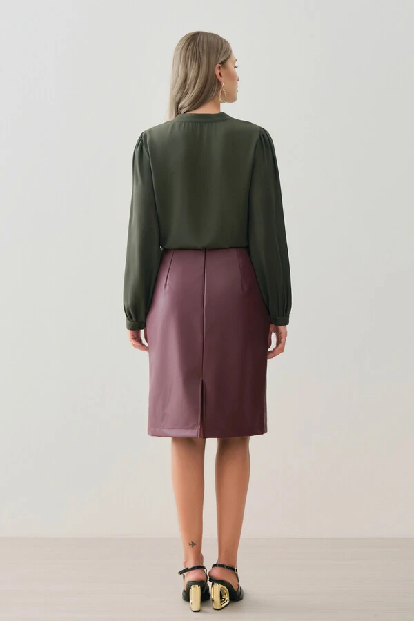 Camisa Manga Longa Punho Gola Baixa Decote v