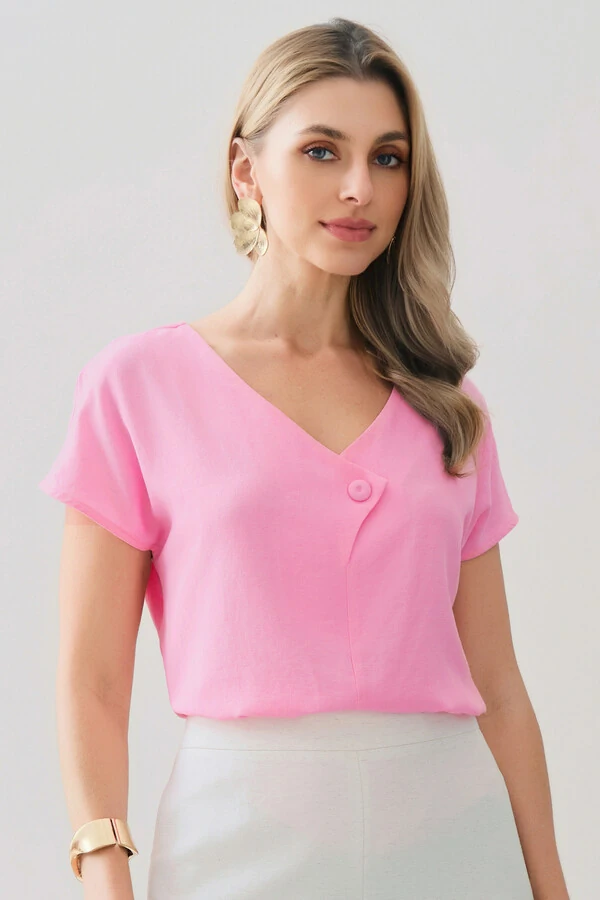 Blusa Manga Morcego Decote V Transpassado Botão Forrado