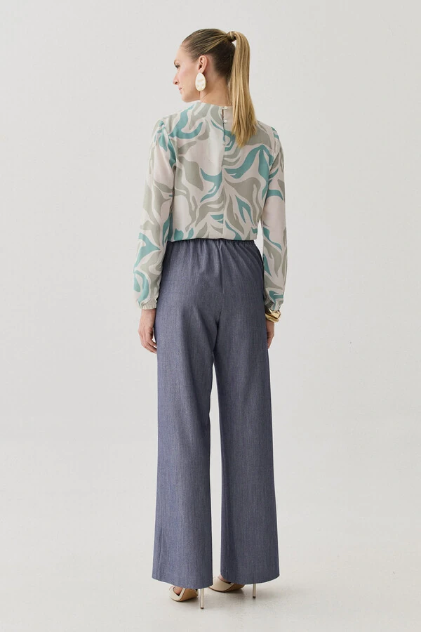 Blusa Assimétrica Abstrata Manga Longa Punho Double Gola Careca Baixa Ombro Direito Pregas Double