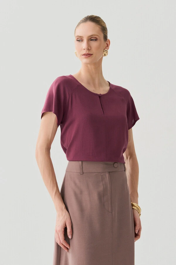 Blusa Manga Raglan Decote Gota Mini Botão Forrado