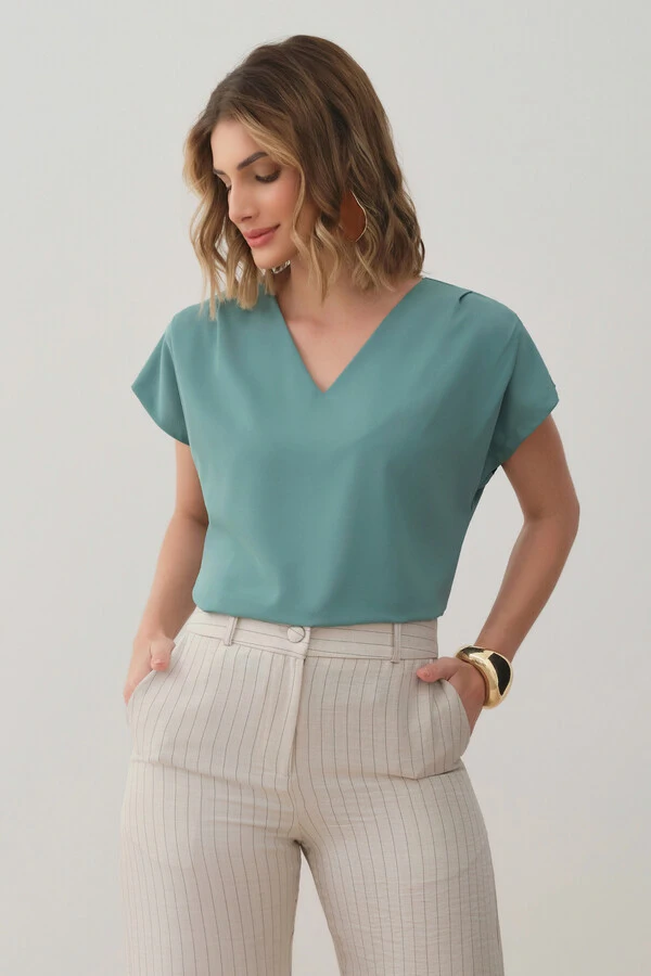 Blusa Manga Morcego Decote V Ombro Pregas Double