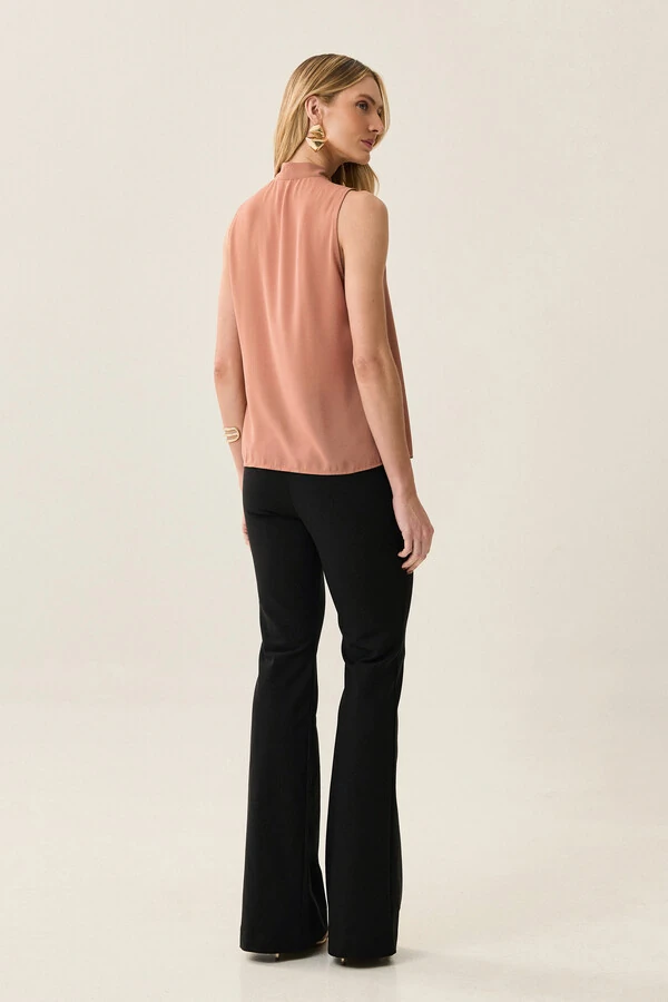 Regata Gola Baixa Laço Decote V Ombro Prega