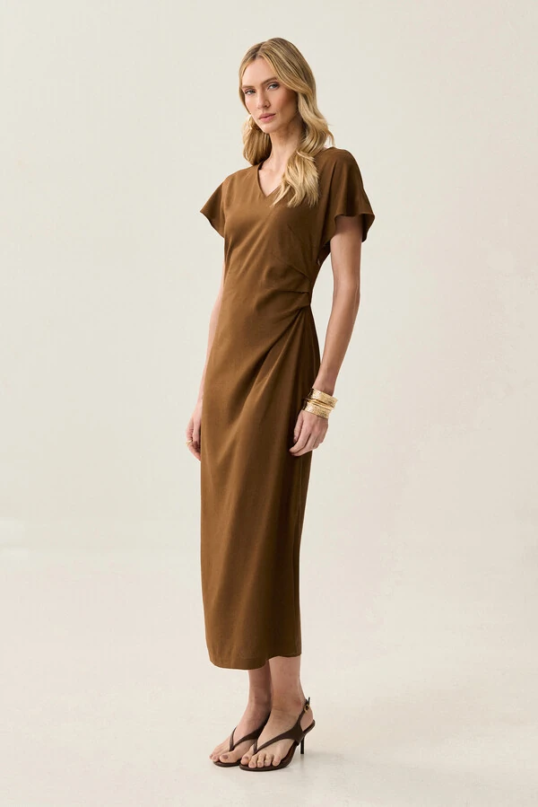 Vestido Midi Assimétrico de Linho Manga Morcego Decote V Lateral Pregas