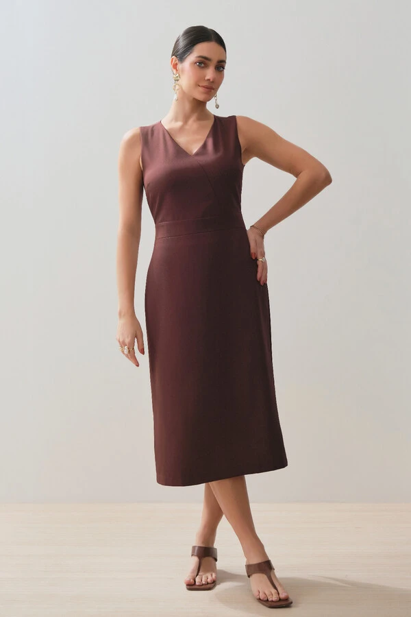Vestido Midi Regata Decote V Recorte