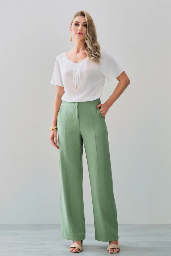 Blusa Manga Raglan Decote Canoa Laço Puxante Ponteira Gold