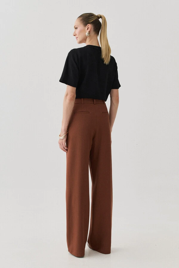 Blusa Decote Redondo Gota Gold