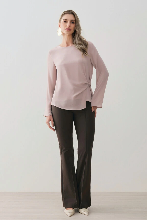 Blusa Dupla Assimétrica de Chiffon Yoryu Manga Longa Evasê Lateral Drapeada