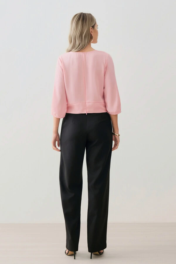 Blusa Crop Manga 3/4 Decote V Cintura Pregas Double