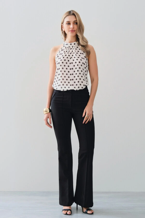 Regata Frente Única Poa Gola Baixa