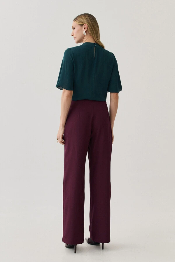 Blusa Manga Evasê Gola Baixa Pregas Triple Franzido