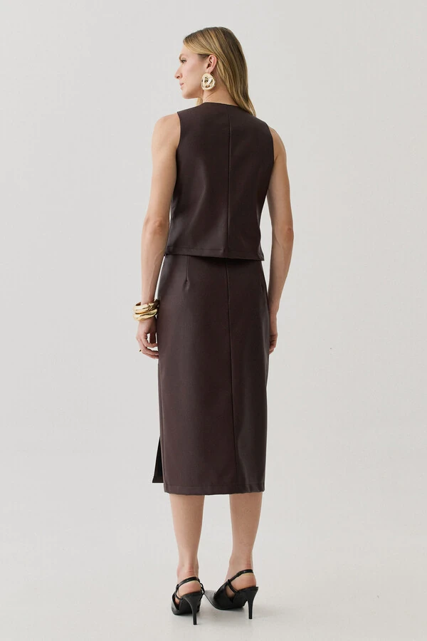 Conjunto de Couro de Regata Crop Recorte e Saia Midi Recorte Fenda Lateral