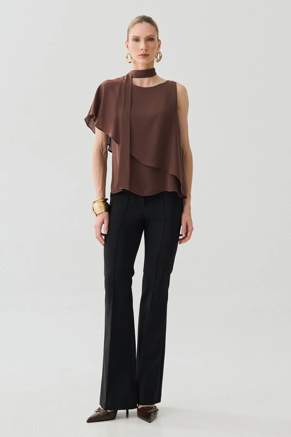 Blusa Assimétrica Dupla Transpassada Um Ombro Só Laço