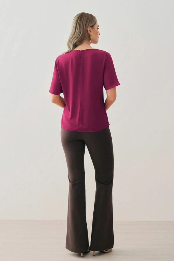 Blusa Assimétrica Manga Evasê Decote Drapeado Ombro Recorte Franzidos