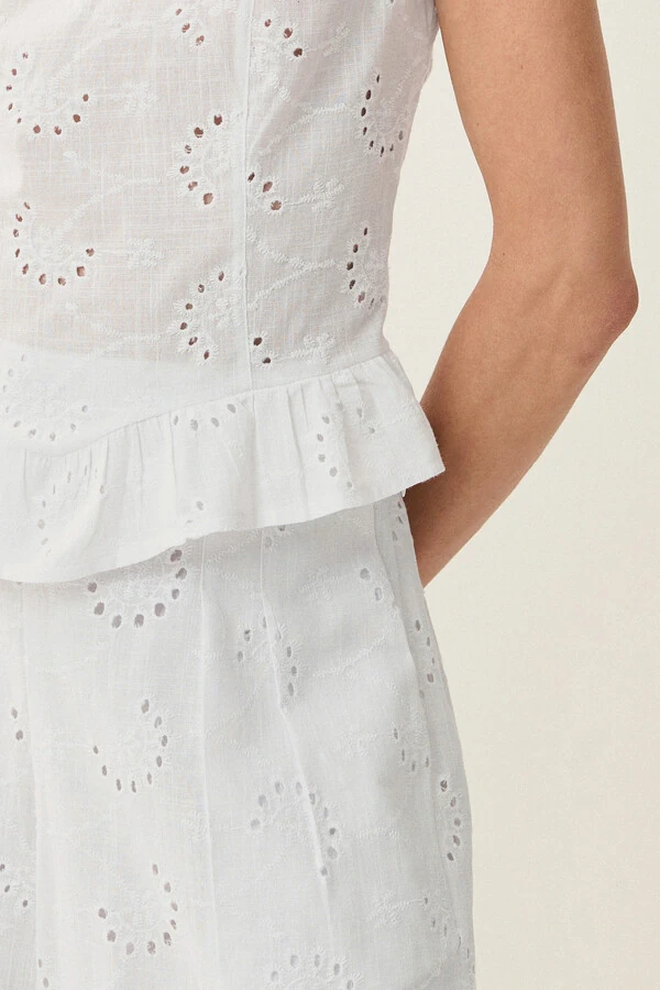 Conjunto de Laise de Algodão de Blusa regata Crop Decote Quadrado Babado e Shorts Pregas Double