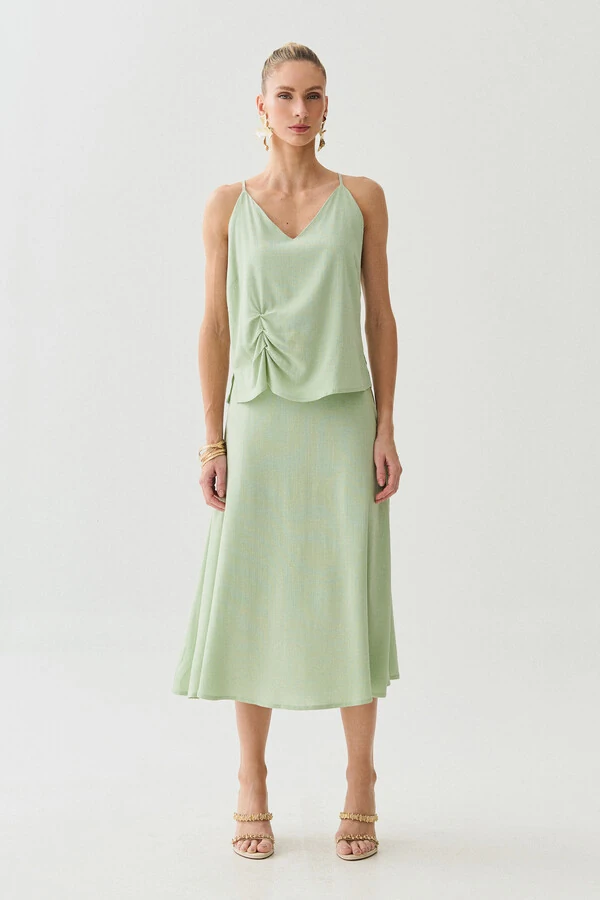 Conjunto de Blusa de Alcinha Assimétrica Decote V Lateral Pregas e Saia Midi Godê