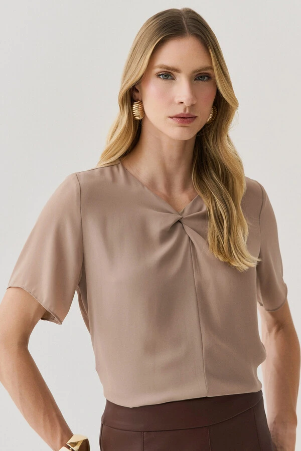Blusa Decote V Torcido