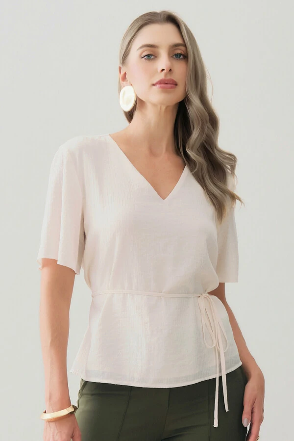 Blusa Decote V Cinto Fino